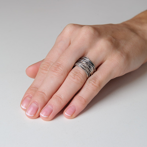 srebrny pierścionek artystyczny z krakowa